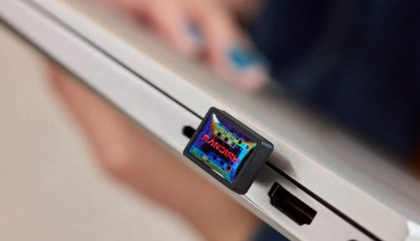 Sandisk正式推出采用突破性小巧设计的1TB2 USB-C随身碟