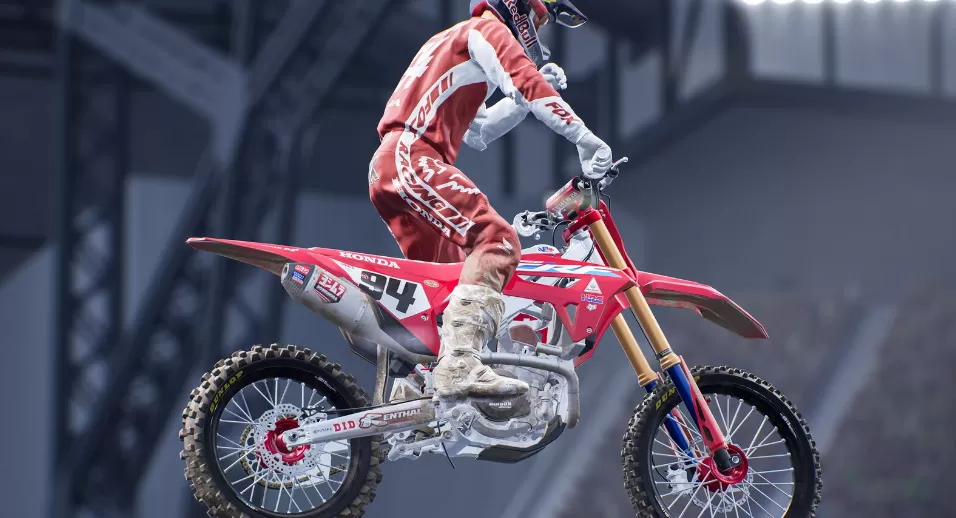 野兽越野摩托车 – 官方游戏 5 Monster Energy Supercross: The Official Videogame 第6张 野兽越野摩托车 – 官方游戏 5 Monster Energy Supercross: The Official Videogame 第6张