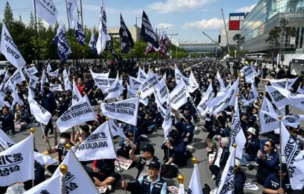 三星爆发5万人大罢工危机 记忆体与SSD供应恐更贵 第1张 三星爆发5万人大罢工危机 记忆体与SSD供应恐更贵 第1张
