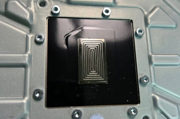 PS5 这批型号散热改良被揭 采用与 PS5 Pro 一致的液金防漏设计 - PS5小白盒 PS5 这批型号散热改良被揭 采用与 PS5 Pro 一致的液金防漏设计 - PS5小白盒